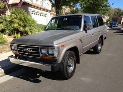 左ハンドルのランクル60北米モデル『FJ62LG』