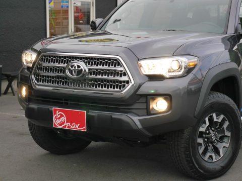 新型タコマ　ＴＲＤオフロード　Ｔａｃｏｍａ