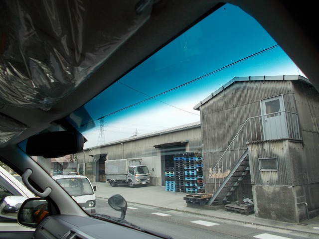 0系ハイエース フロントガラス クールベール交換 ハイエース好きなんだもん ハイエース専門店blog Flexdream Blog