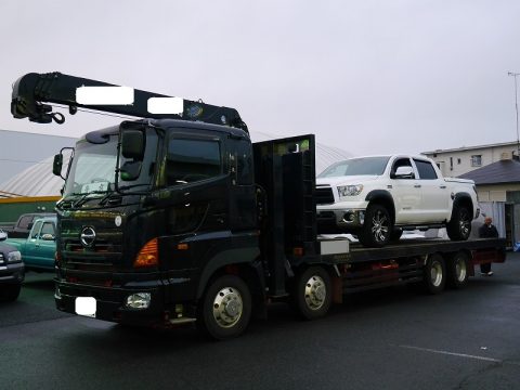 タンドラ　積載車にのせる　