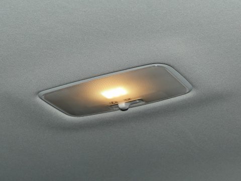 くっきりと明るく、消費電力も抑えることができるので、一石二鳥です。