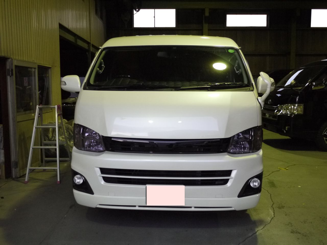 ハイエース 4型 5型 フォグカバー GPO 200系 ダークプライム スーパーGL DX 豚ちゃんさん専用ハイエース フォグカバー ハイエース フォグランプ
