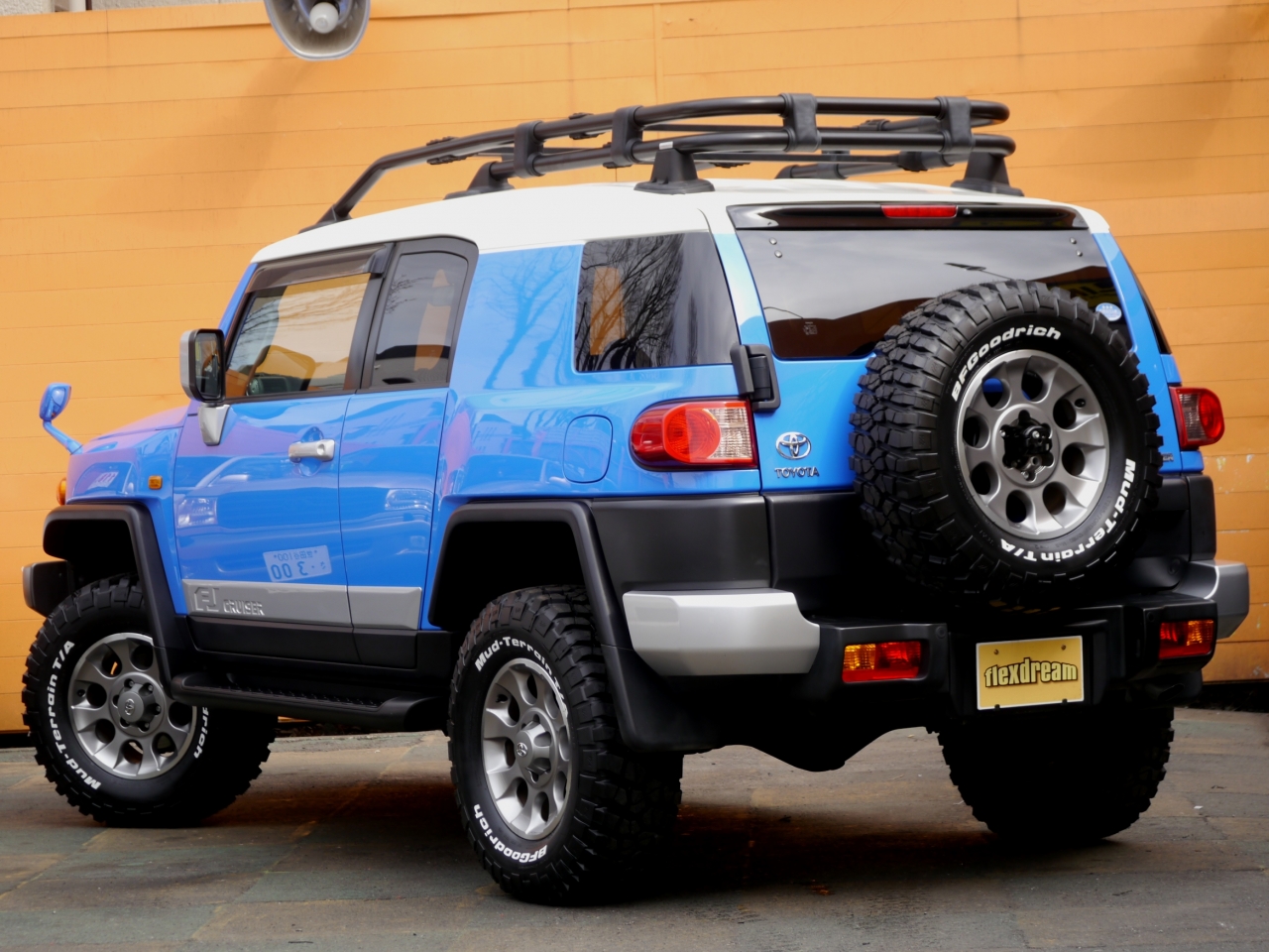 廃盤カラー ブードゥーブルー のfjクルーザーが入庫です 装備 カスタムも充実のお車 ランクル専門店スタッフの独り言 Flexdream Blog 廃盤カラー ブードゥーブルー のfjクルーザーが入庫です 装備 カスタムも充実のお車 ランクル専門店スタッフの独り言 Flexdream Blog
