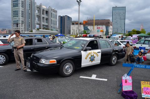 ＰＯＬＩＣＥ　ＣＡＲ　パトカー　アメ車　カスタムカー