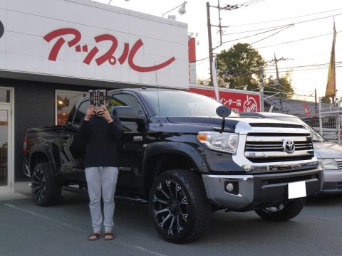 タンドラ クルーマックス SR5 モンスター22インチAW タンドラ クルーマックス SR5 モンスター22インチAW