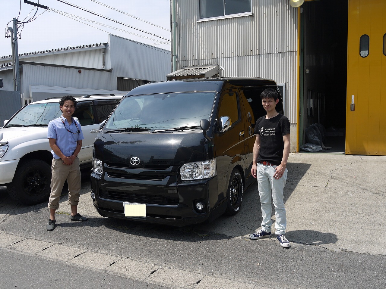 ハイエース小牧店が納車したお客様のご紹介 (2) ハイエース小牧店が納車したお客様のご紹介 (2)