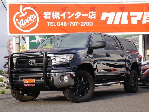 タンドラ　クルーマックス　4WD　シェル付　2インチリフトアップ