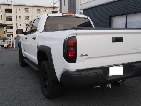 タンドラ SR5 リアバンパー lineーX塗装 タンドラ SR5 リアバンパー lineーX塗装