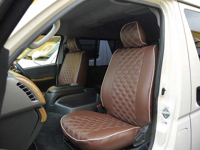 市場 Clazzio 用シートカバー 4 レジアスエースバンワイド_S-GL系 H200系