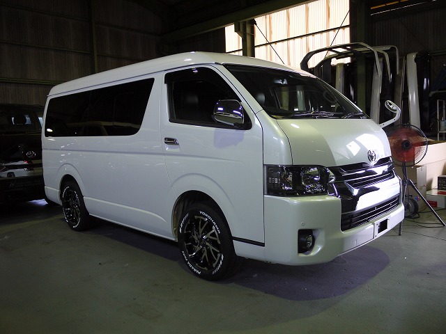 小牧店が納車させていただいたお車のご紹介 (2) 小牧店が納車させていただいたお車のご紹介 (2)