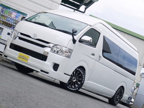 新車ハイエースコミューター GL ディーゼル2WD ワンオフベッドキット 新車ハイエースコミューター GL ディーゼル2WD ワンオフベッドキット