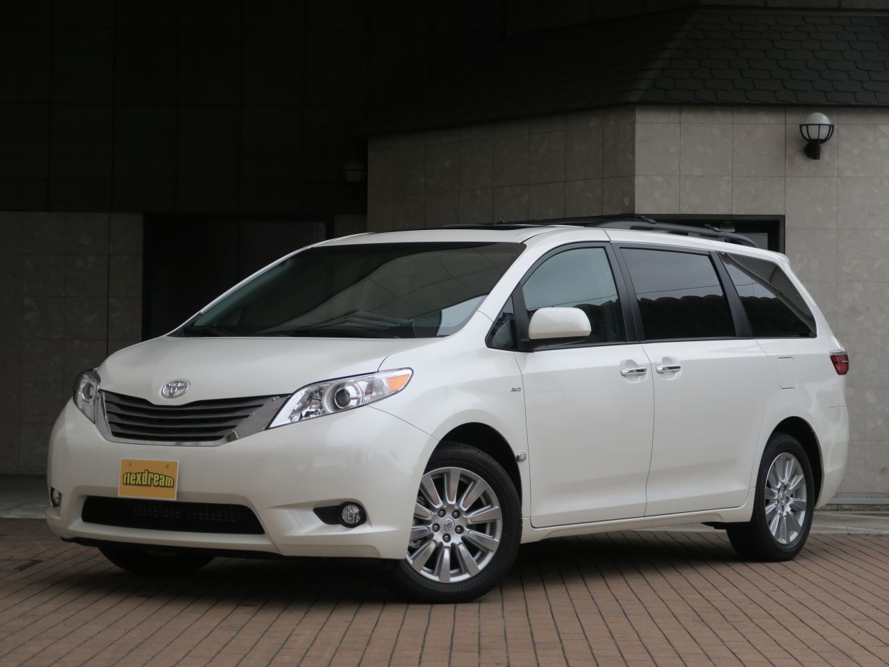 今年の冬オススメの3台をご紹介します Usトヨタ逆輸入車専門店のカスタムビークル Flexdream Blog 今年の冬オススメの3台をご紹介します Usトヨタ逆輸入車専門店のカスタムビークル Flexdream Blog