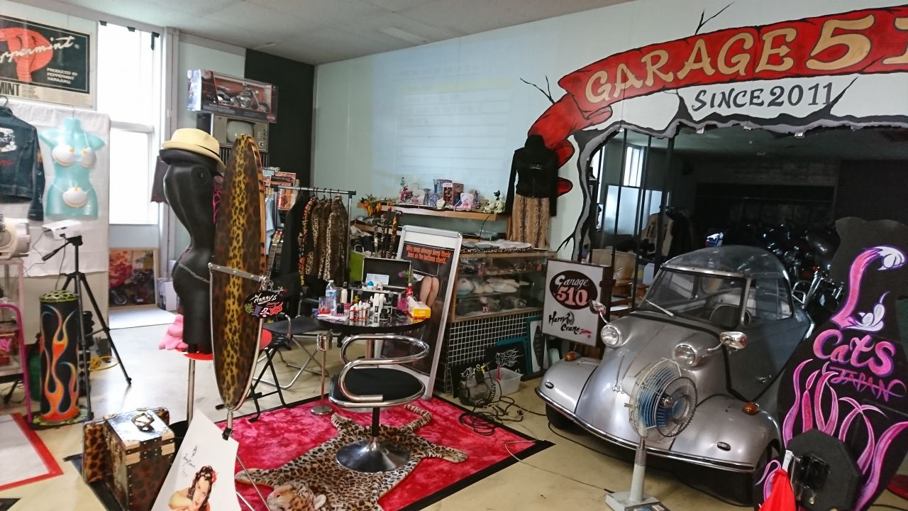 夢のガレージに似合う車たち Usトヨタ逆輸入車専門店のカスタムビークル Flexdream Blog