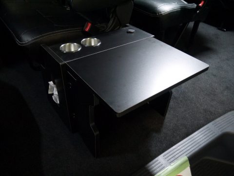 flexdreamサイドテーブル：サイドテーブル展開