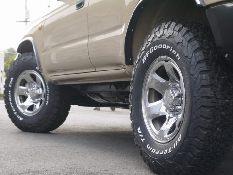 純正クロームホイール×BFGoodrich ：AT KO2