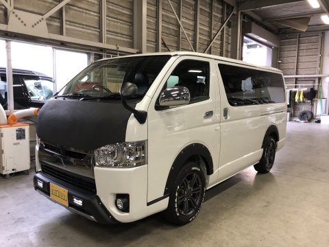 新車ハイエースバン ダークプライム GDH206V