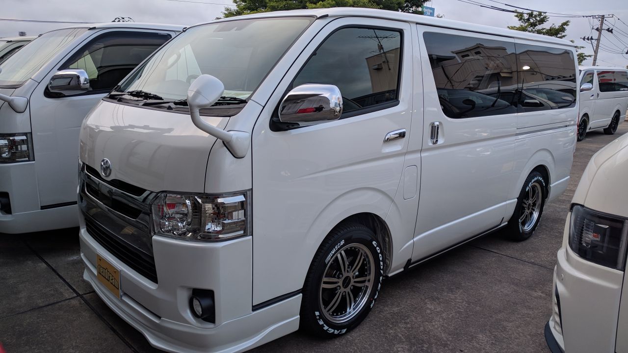 新型ハイエースv S Gl ダークプライム パールホワイトが入庫 ハイエース専門店の車中泊 アウトドアビークル Flexdream Blog 新型ハイエースv S Gl ダークプライム パールホワイトが入庫 ハイエース専門店の車中泊 アウトドアビークル Flexdream Blog
