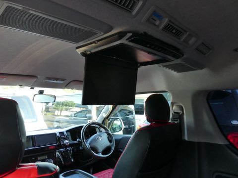 フリップダウンモニター取付済み フリップダウンモニター取付済み