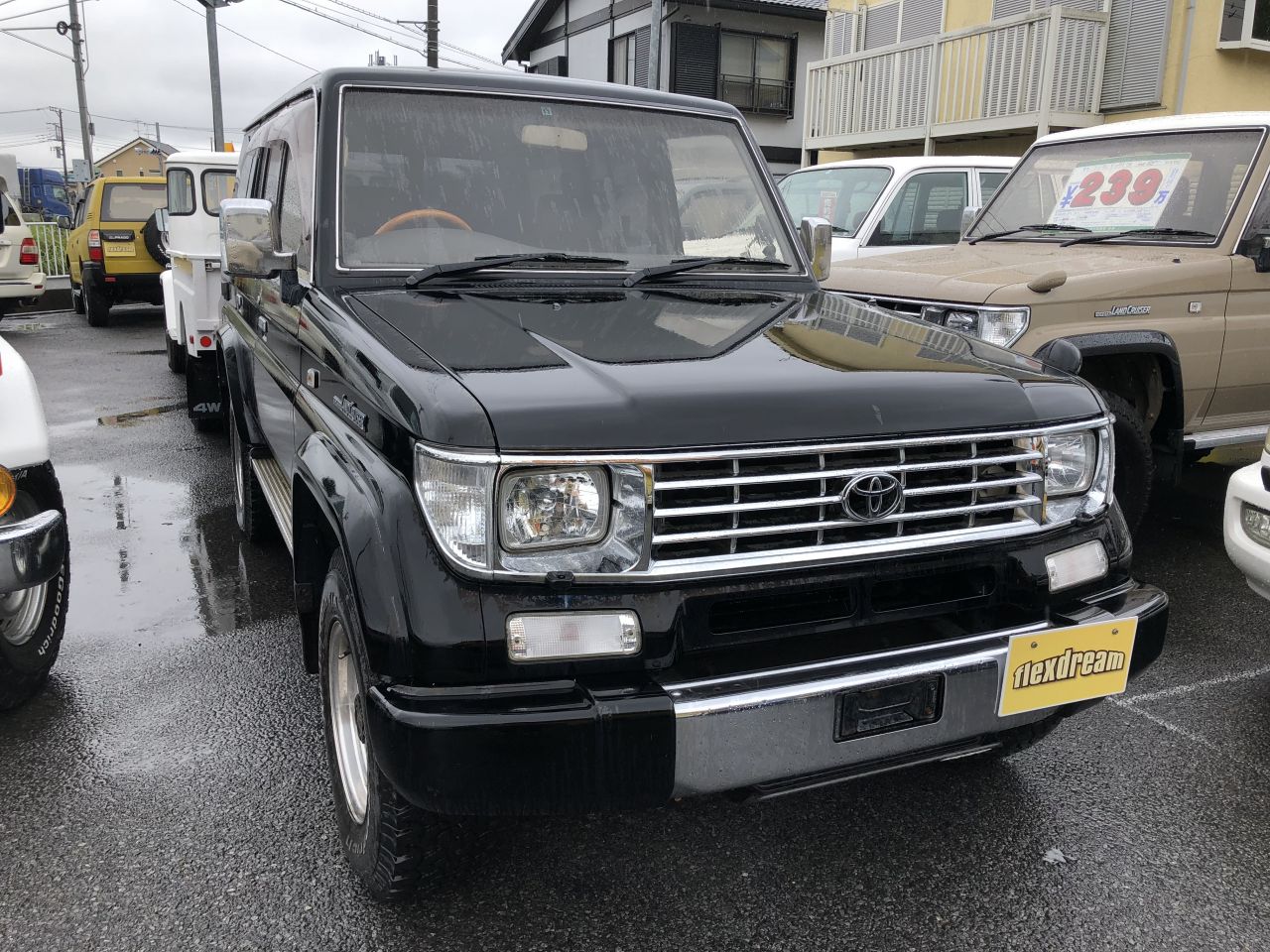 入庫速報 78プラド Kzj78w 平成6年式 走行距離15万キロ ブラックスタイルのご紹介 ランクル専門店ですのでランドクルーザーだけ Flexdream Blog 入庫速報 78プラド Kzj78w 平成6年式 走行距離15万キロ ブラックスタイルのご紹介 ランクル専門店ですのでランドクルーザーだけ Flexdream Blog