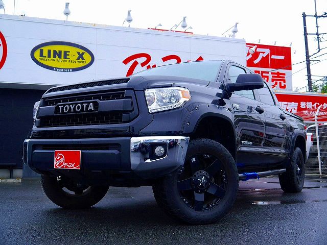 ★在庫車紹介★新並2015ｙ　TUNDRA　4WD　CREWMAX　SR5　×TRDプログリル　