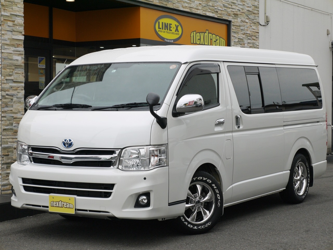 入庫情報 大きなボディで楽々ドライブを H23ハイエースバン スーパーgl ワイド 4wd ハイエース専門店のライトキャンピングカー Flexdream Blog 入庫情報 大きなボディで楽々ドライブを H23ハイエースバン スーパーgl ワイド 4wd ハイエース専門店のライトキャンピングカー Flexdream Blog