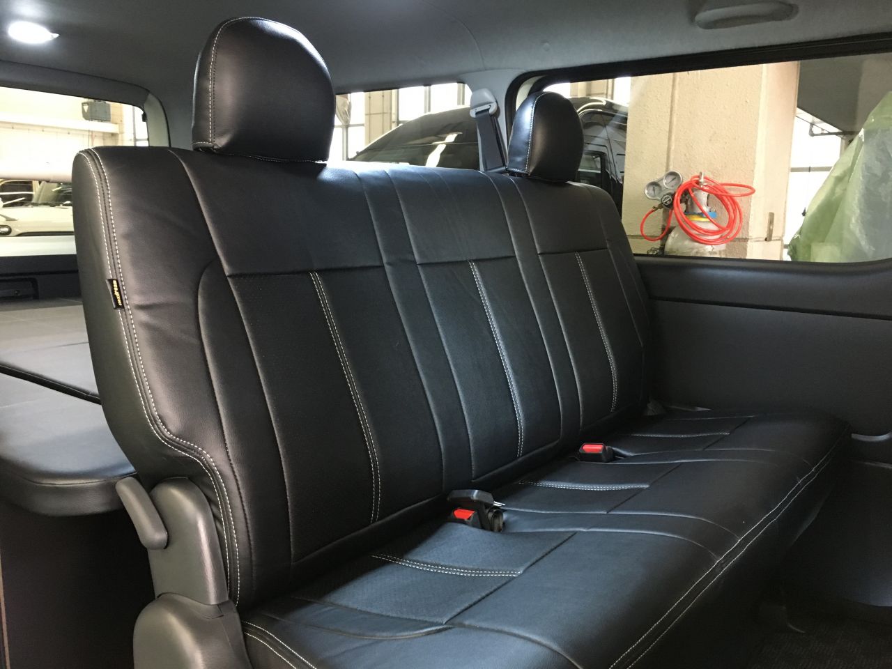 Flexdreamオリジナルカスタムパーツご紹介 フロアマット シートカバー ドアバイザー ハイエース専門店の車中泊 アウトドアビークル Flexdream Blog Flexdreamオリジナルカスタムパーツご紹介 フロアマット シートカバー ドアバイザー ハイエース専門店の車中泊 アウトドアビークル Flexdream Blog