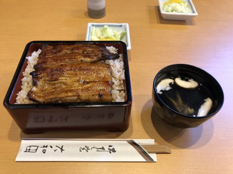 伊勢崎市のうなぎ屋さんにて