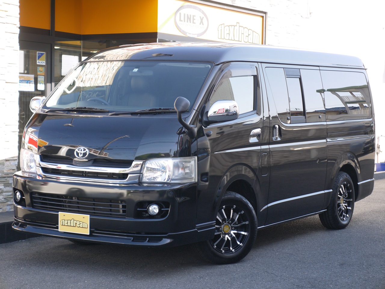 Seasonal Wrap入荷 矢嶋ハイエース 200系 スーパーロング DX コミューター 6型対応 カーテン サンシェード 車中泊 グッズ  プライバシーサンシェード ad-naturam.fr