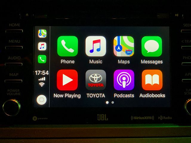 AppleCarPlay