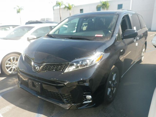 2019y SIENNA SE 4WD PreferredPkg AppleCarPlay JBL 2019y SIENNA SE 4WD PreferredPkg AppleCarPlay JBL