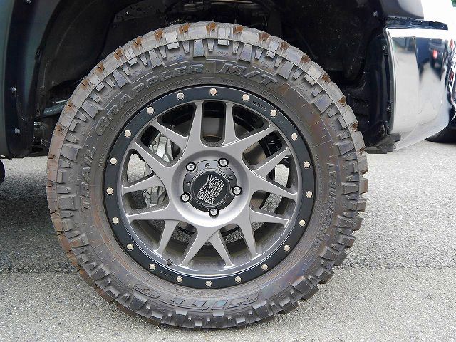 KMC XD127 BULLY 20インチAW NITTO TRAIL GRAPPLER M/T 305/55R20 KMC XD127 BULLY 20インチAW NITTO TRAIL GRAPPLER M/T 305/55R20