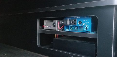 サブバッテリー サブバッテリー