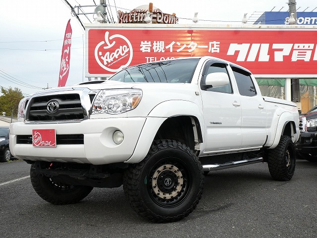 タコマ ４WD TRD スポーツ オフロード ピックアップ トラック リフトアップ ５インチ