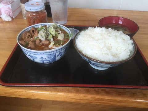 永井食堂さんのもつ煮定食