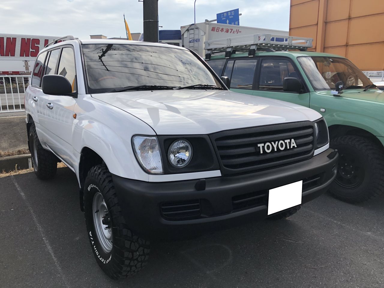 ランクル100の丸目換装 オージースタイルにline Xなどカスタム盛りだくさんなお車をご納車紹介 ランクル専門店ですのでランドクルーザーだけ Flexdream Blog ランクル100の丸目換装 オージースタイルにline Xなどカスタム盛りだくさんなお車をご納車紹介 ランクル専門店ですのでランドクルーザーだけ Flexdream Blog