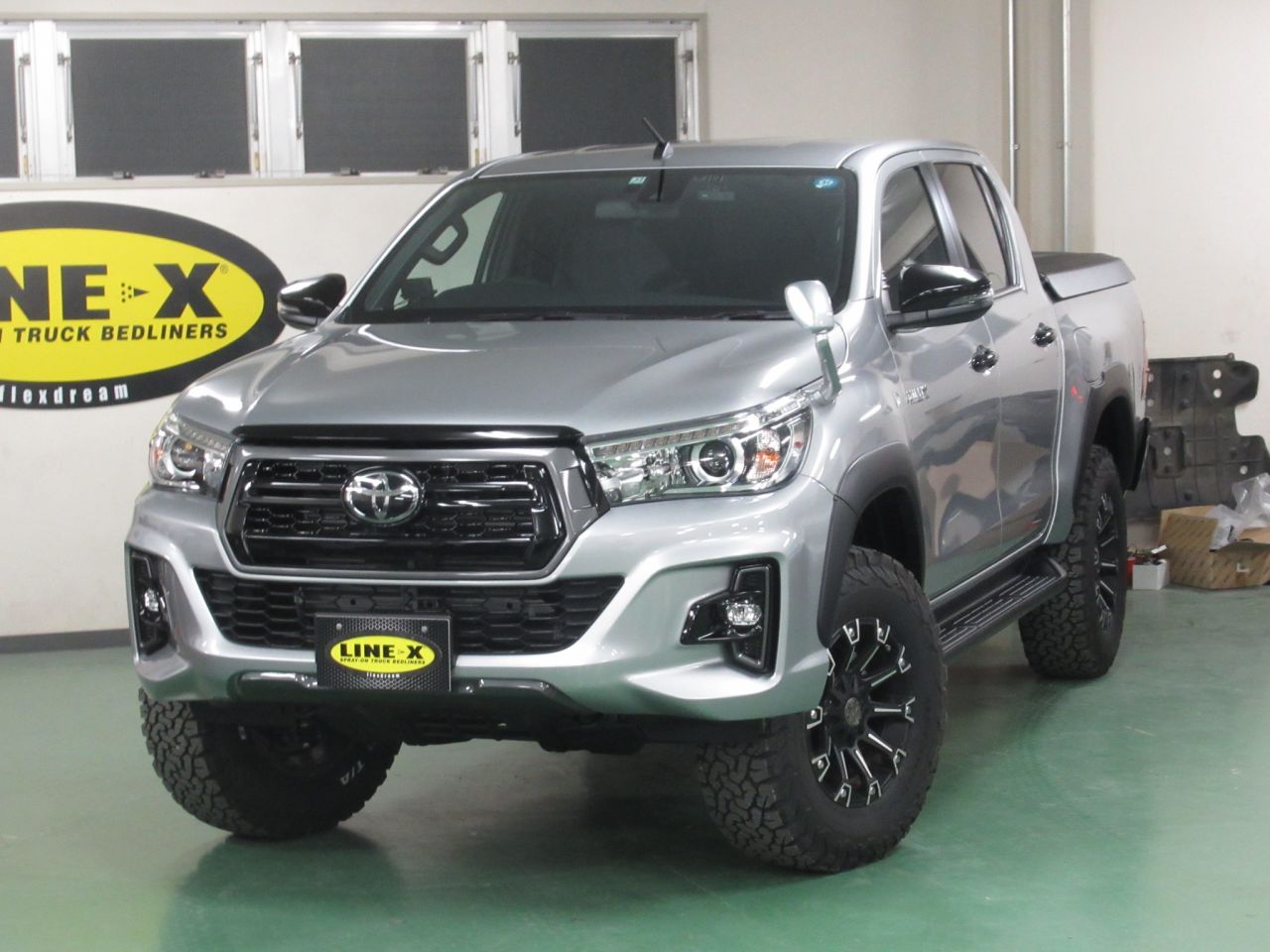 ハイラックス ブラックラリーed 荷台line Xベッドライナーをご紹介 Gun125 Line X 自動車部門 公式ブログ Flexdream Blog ハイラックス ブラックラリーed 荷台line Xベッドライナーをご紹介 Gun125 Line X 自動車部門 公式ブログ Flexdream Blog