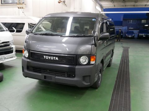 丸目ハイエース 丸目ハイエース