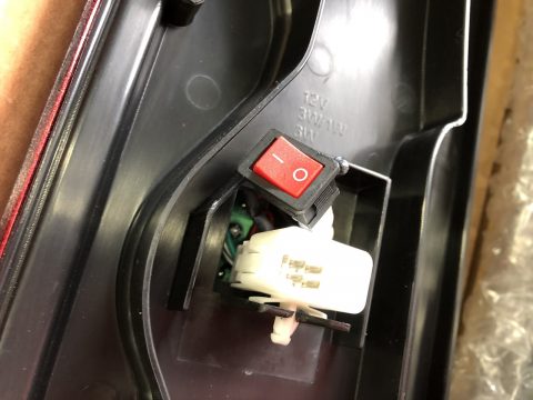 切り替えスイッチ付 切り替えスイッチ付