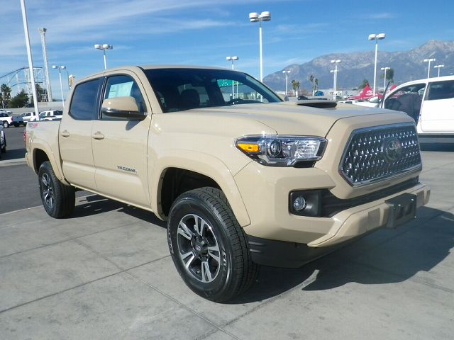 2019y タコマ 4WD Wキャブ TRDスポーツ Quicksand 2019y タコマ 4WD Wキャブ TRDスポーツ Quicksand