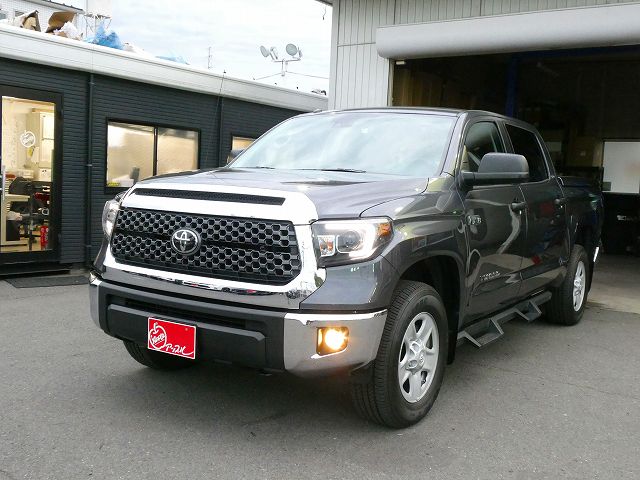 新車 2019年モデル タンドラ 4WD クルーマックス SR5 マグネティックグレー ガンメタ 新車 2019年モデル タンドラ 4WD クルーマックス SR5 マグネティックグレー ガンメタ