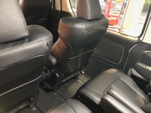 パールワゴン特別仕様車ファインテックツアラー本革シートカバー11 パールワゴン特別仕様車ファインテックツアラー本革シートカバー11