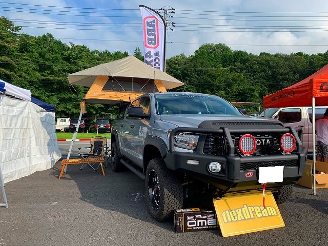 US　TOYOTA　タンドラ　クルーマックス　SR5　TRDオフロードPKG　LINE-X　ARB　OLDMANEMU　BP-51　ASANTIOFF-ROAD　BFGoodrich　逆輸入車　逆車　アメ車　アメフェス　AMEFES　ピックアップ　トラック　USトヨタ専門店　アップル岩槻