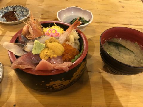 海鮮丼 海鮮丼
