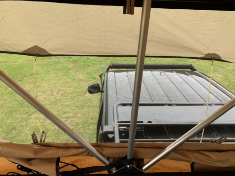 ARB4x4ルーフトップテント 四面網戸 通気性のあるテント ARB4x4ルーフトップテント 四面網戸 通気性のあるテント