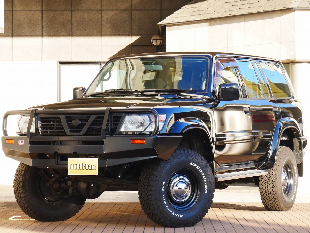 ワイルドなブラックコンプリート車 日産サファリをご納車しました ランクル専門店のキャンプ アウトドアビークル Flexdream Blog ワイルドなブラックコンプリート車 日産サファリをご納車しました ランクル専門店のキャンプ アウトドアビークル Flexdream Blog