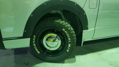 ハイエース ジャオス オーバーフェンダー ハイエース ジャオス オーバーフェンダー