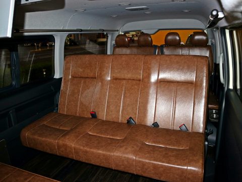 ハイエース 車中泊 REVOシート ハイエース 車中泊 REVOシート
