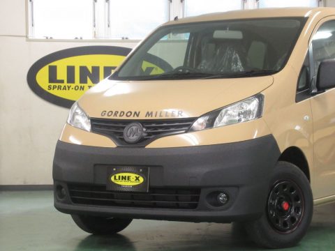 NV200 アウトドア・バンライフカスタム LINE-Xバンパー