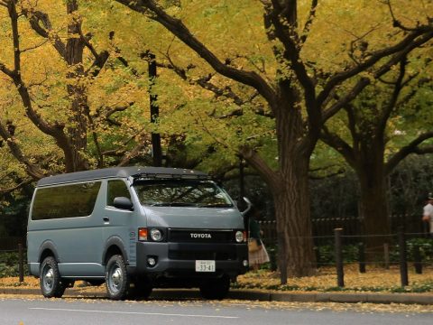 ハイエース200 デモカー 丸目コンプリート