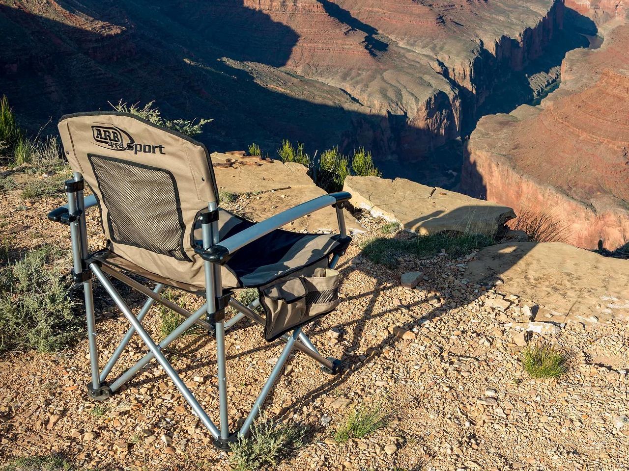 ARB ピナクルキャンプチェア ブラック 10500161 / ARB 4×4 ACCESSORIES 10500161 - ARB Pinnacle Camp Chair